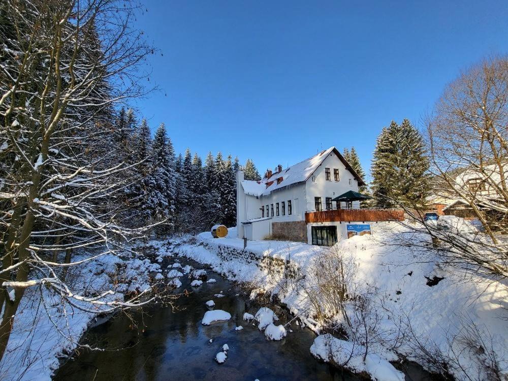 Horsky Penzion U Splavu Josefŭv Dŭl Exterior foto